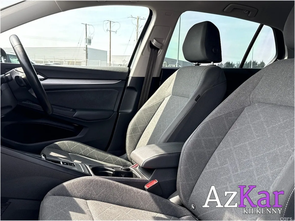 Volkswagen Golf Hatchback, Diesel, 2023, Grey