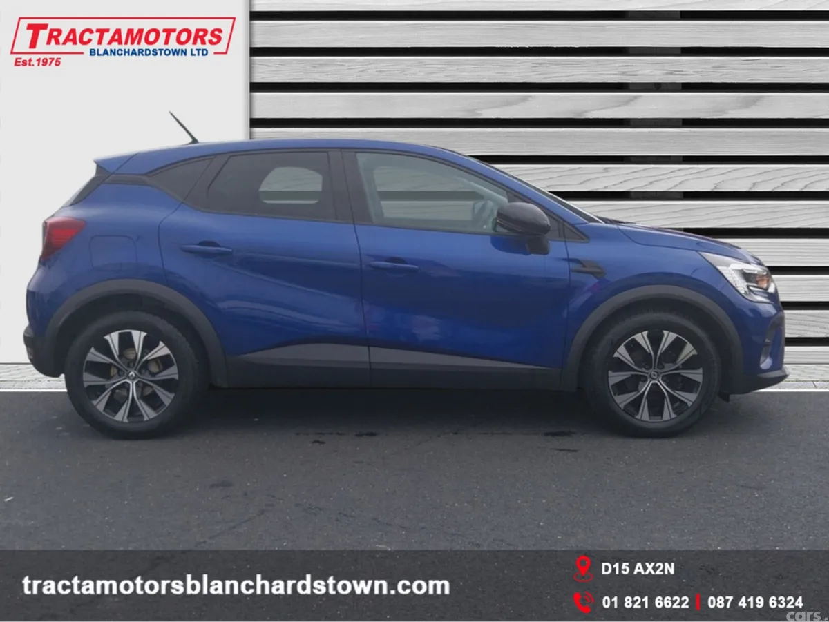 Renault Captur Hatchback, Petrol, 2024, Blue