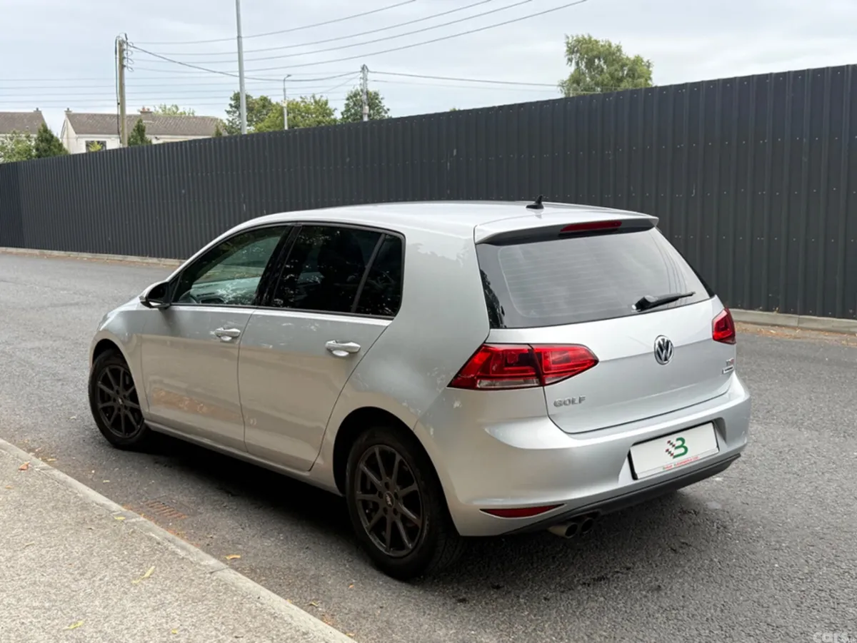 Volkswagen Golf Hatchback, Petrol, 2016, White