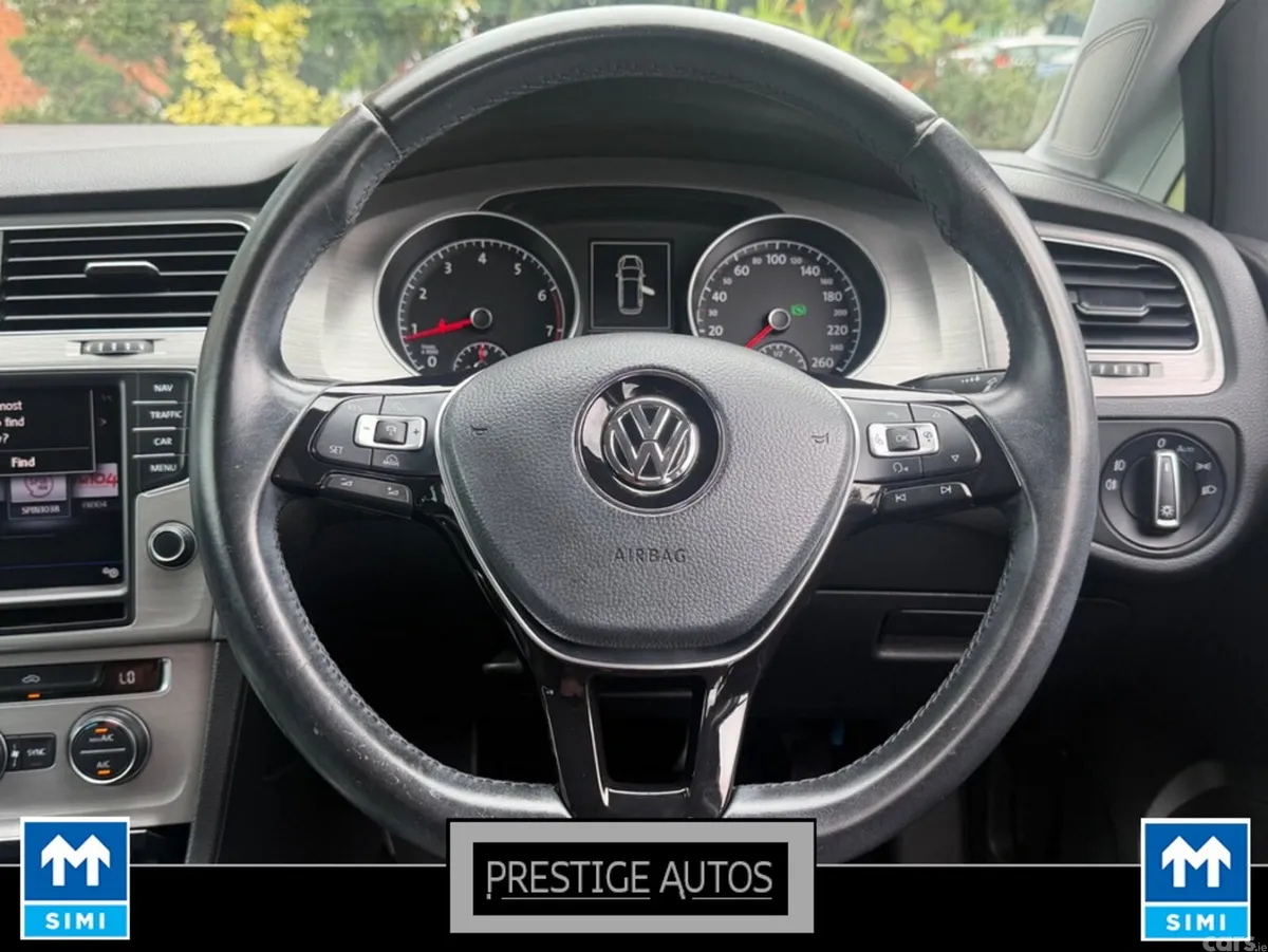 Volkswagen Golf Estate, Petrol, 2017, Blue