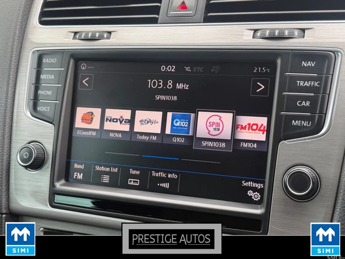 Volkswagen Golf Estate, Petrol, 2017, Blue