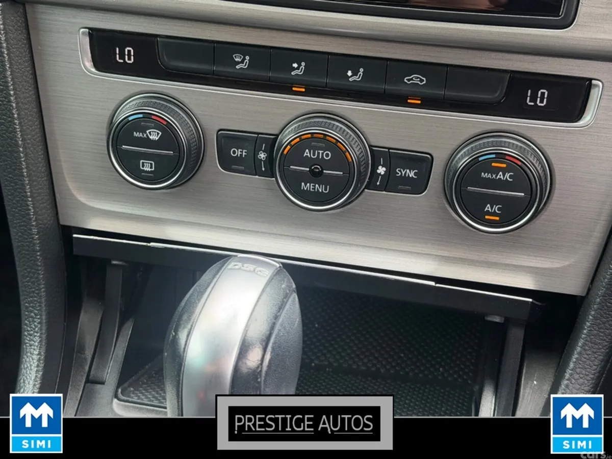 Volkswagen Golf Estate, Petrol, 2017, Blue