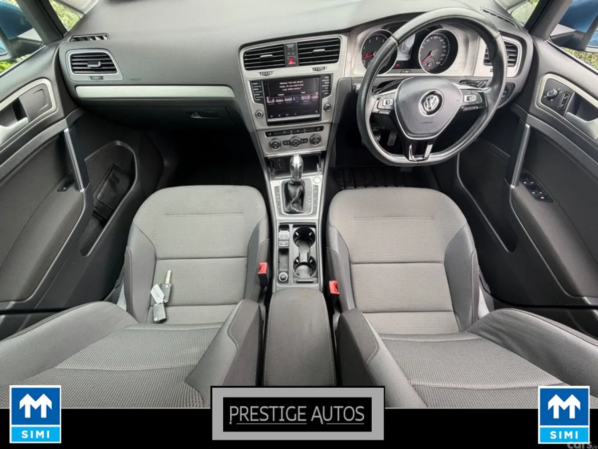 Volkswagen Golf Estate, Petrol, 2017, Blue