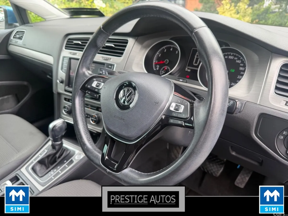 Volkswagen Golf Estate, Petrol, 2017, Blue