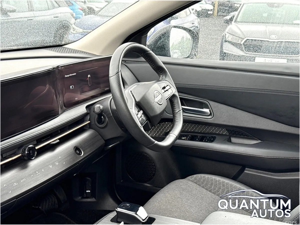 Nissan Ariya SUV, Electric, 2024, Black
