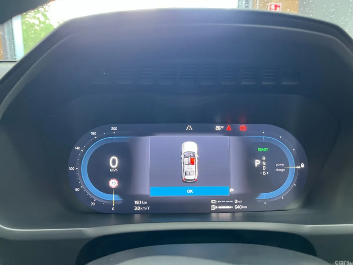 Volvo XC90 SUV, Petrol Plug-in Hybrid, 2025, Black