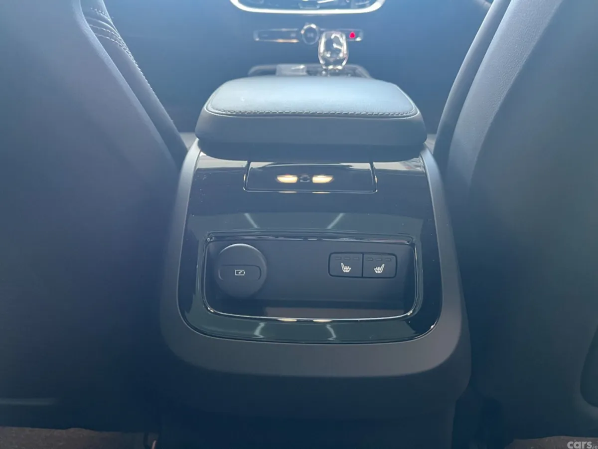 Volvo V60 Estate, Petrol Plug-in Hybrid, 2023, Red