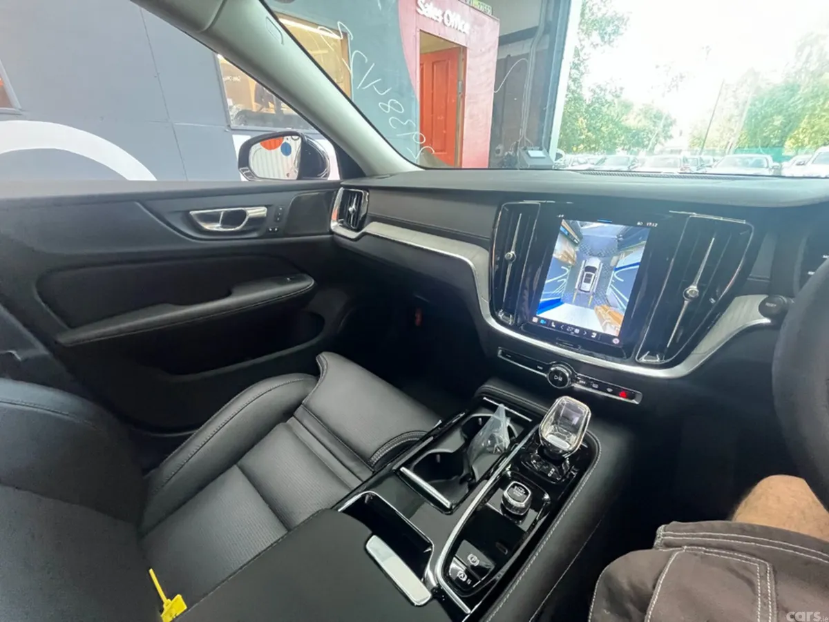 Volvo V60 Estate, Petrol Plug-in Hybrid, 2023, Red