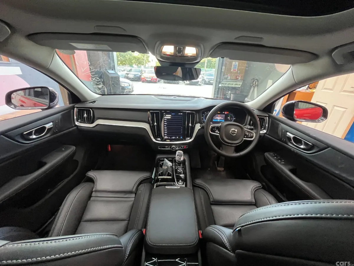 Volvo V60 Estate, Petrol Plug-in Hybrid, 2023, Red