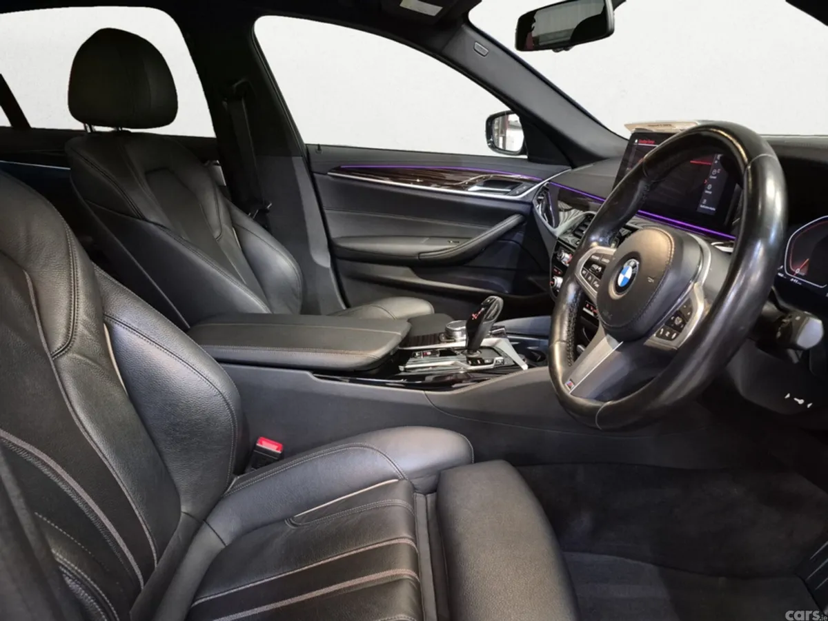 BMW 5-Series Saloon, Diesel, 2022, Blue