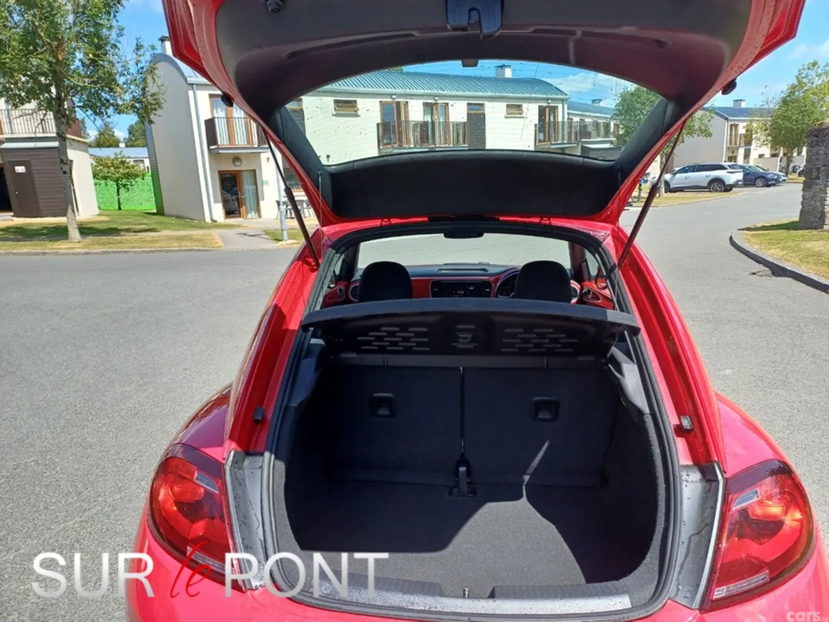 Volkswagen Beetle Hatchback, Petrol, 2017, Red