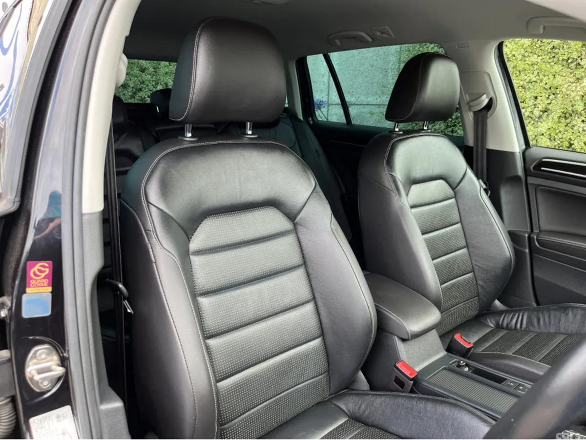 Volkswagen Golf Estate, Diesel, 2020, Black