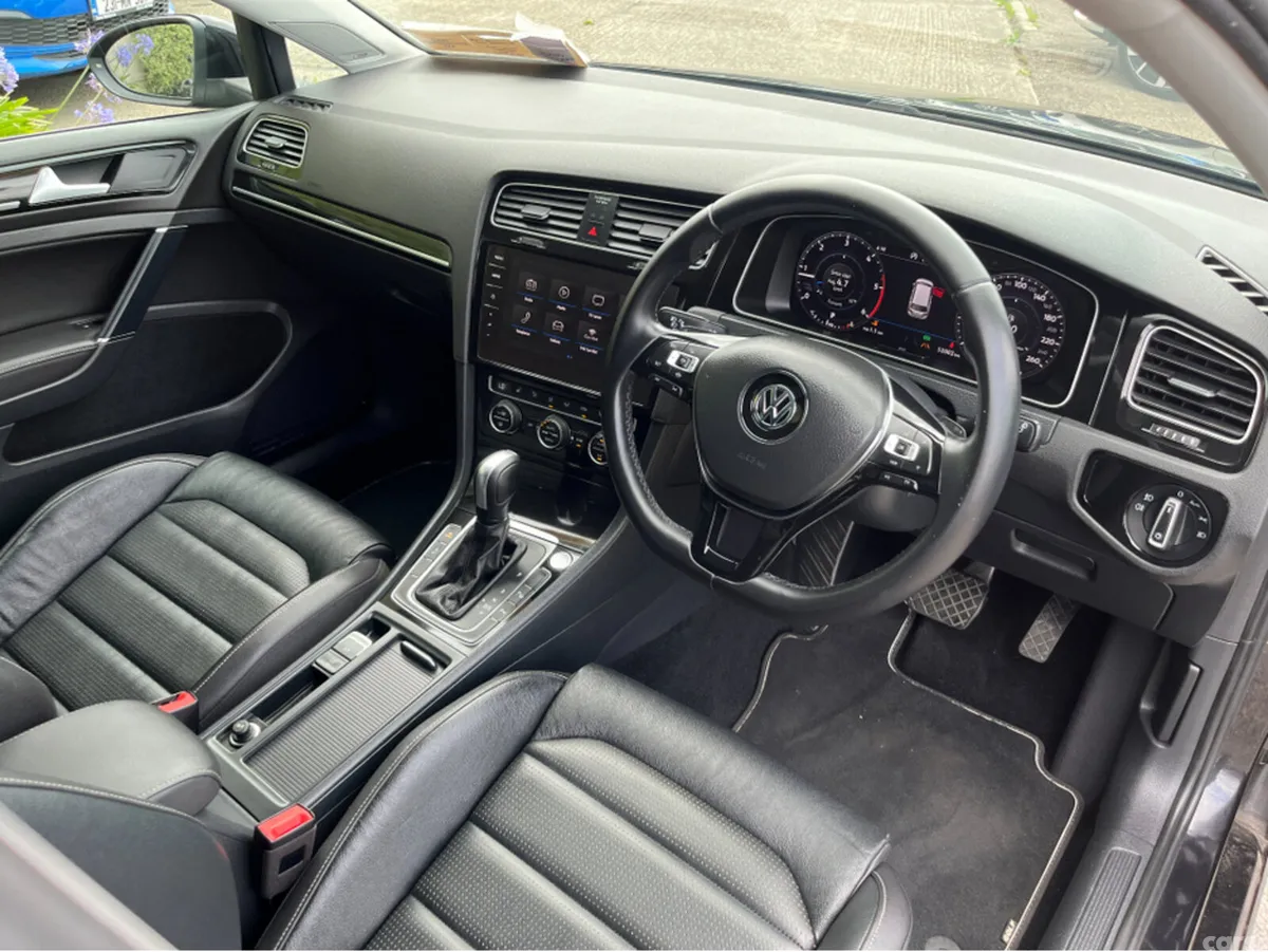 Volkswagen Golf Estate, Diesel, 2020, Black