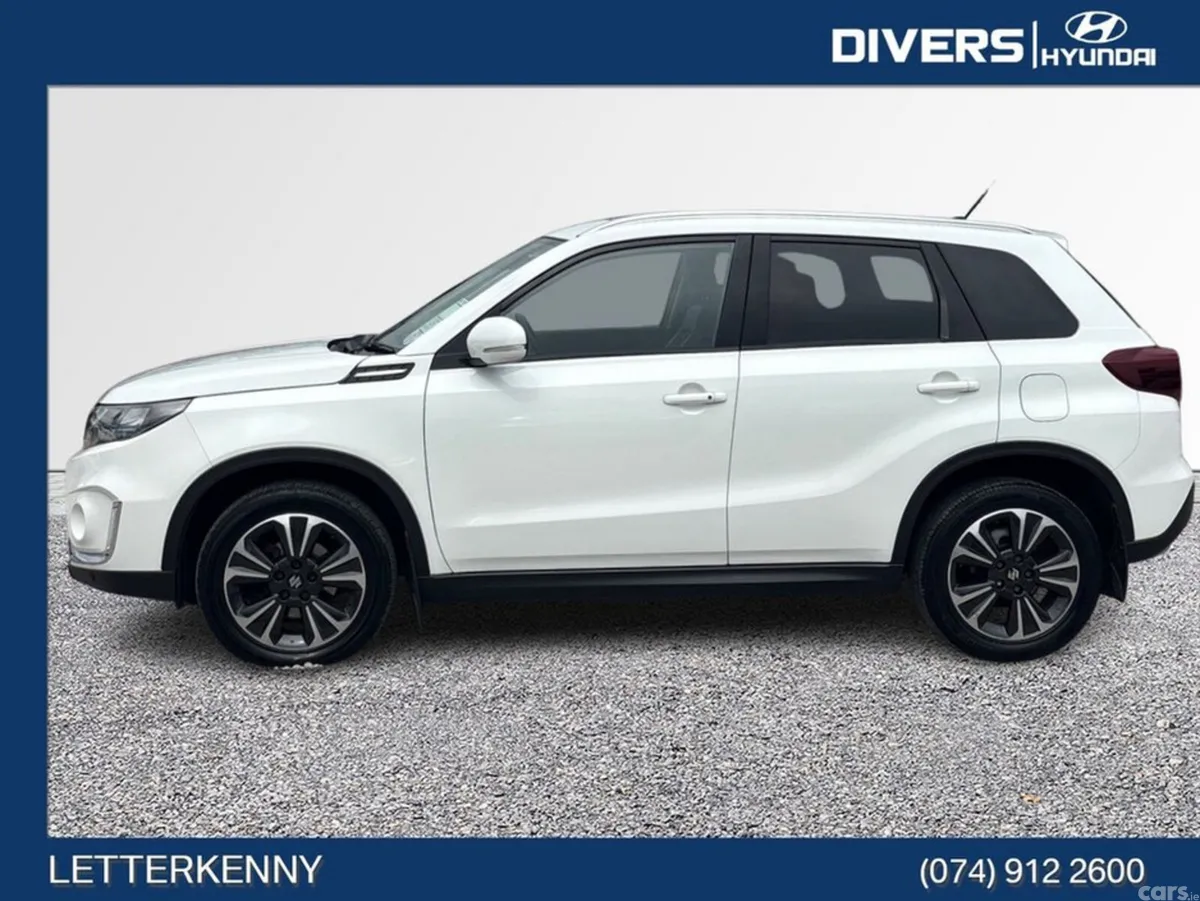 Suzuki Vitara Hatchback, Petrol, 2022, White