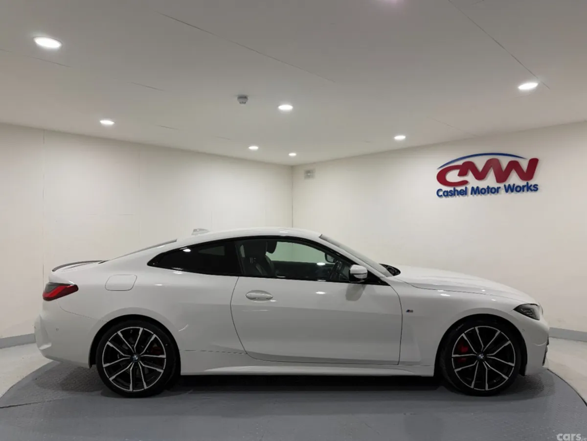BMW 4-Series Coupe, Diesel, 2023, White