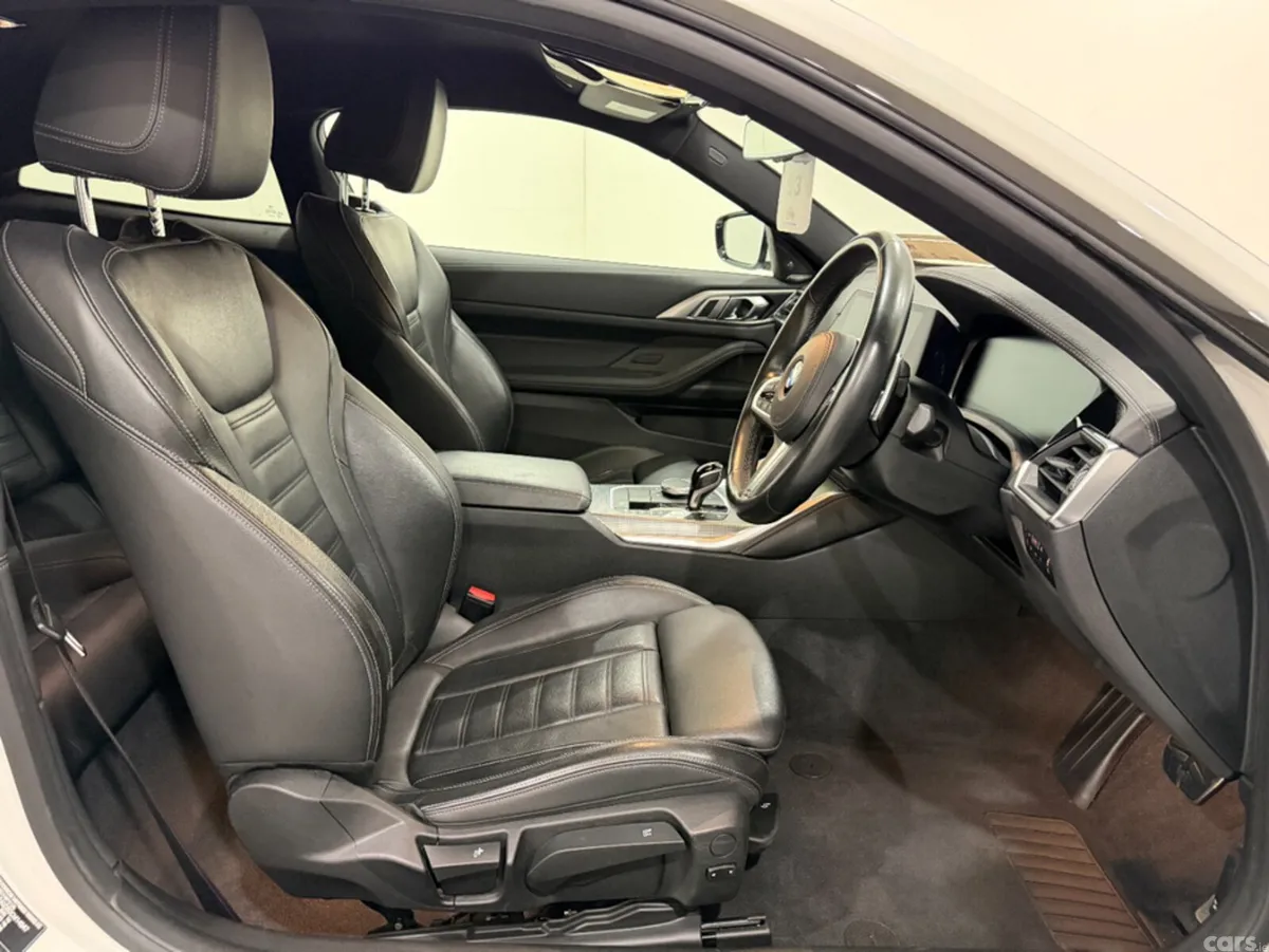 BMW 4-Series Coupe, Diesel, 2023, White
