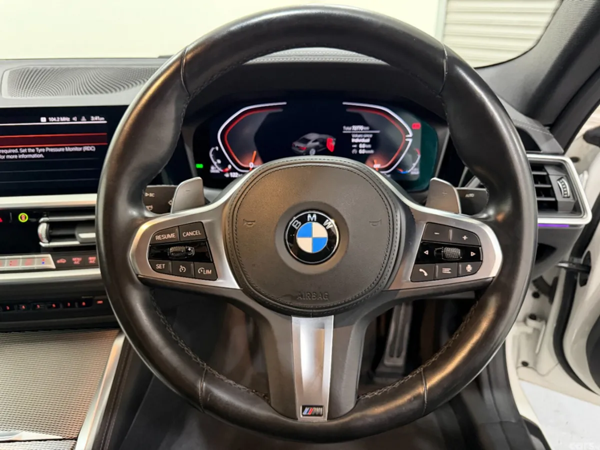 BMW 4-Series Coupe, Diesel, 2023, White