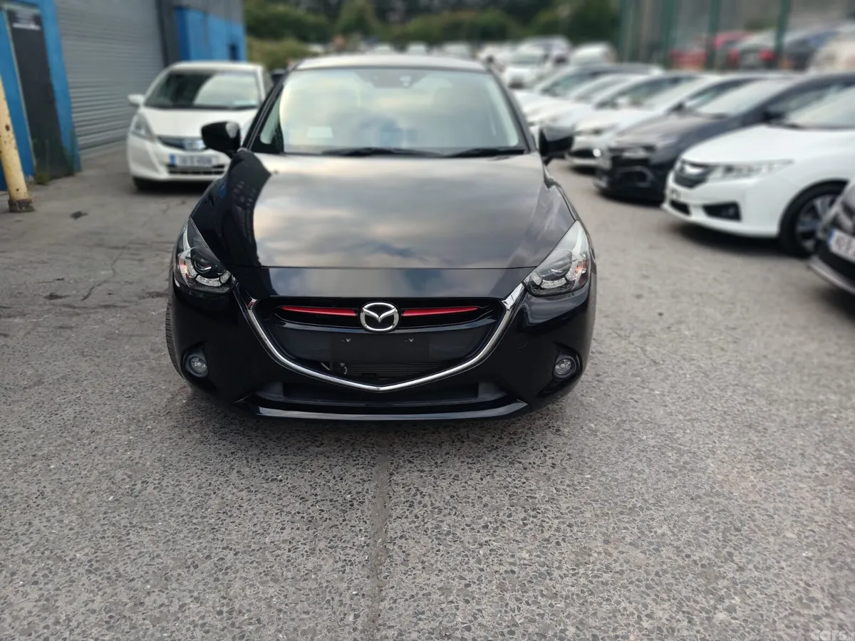 Mazda Demio Hatchback, Diesel, 2016, Black
