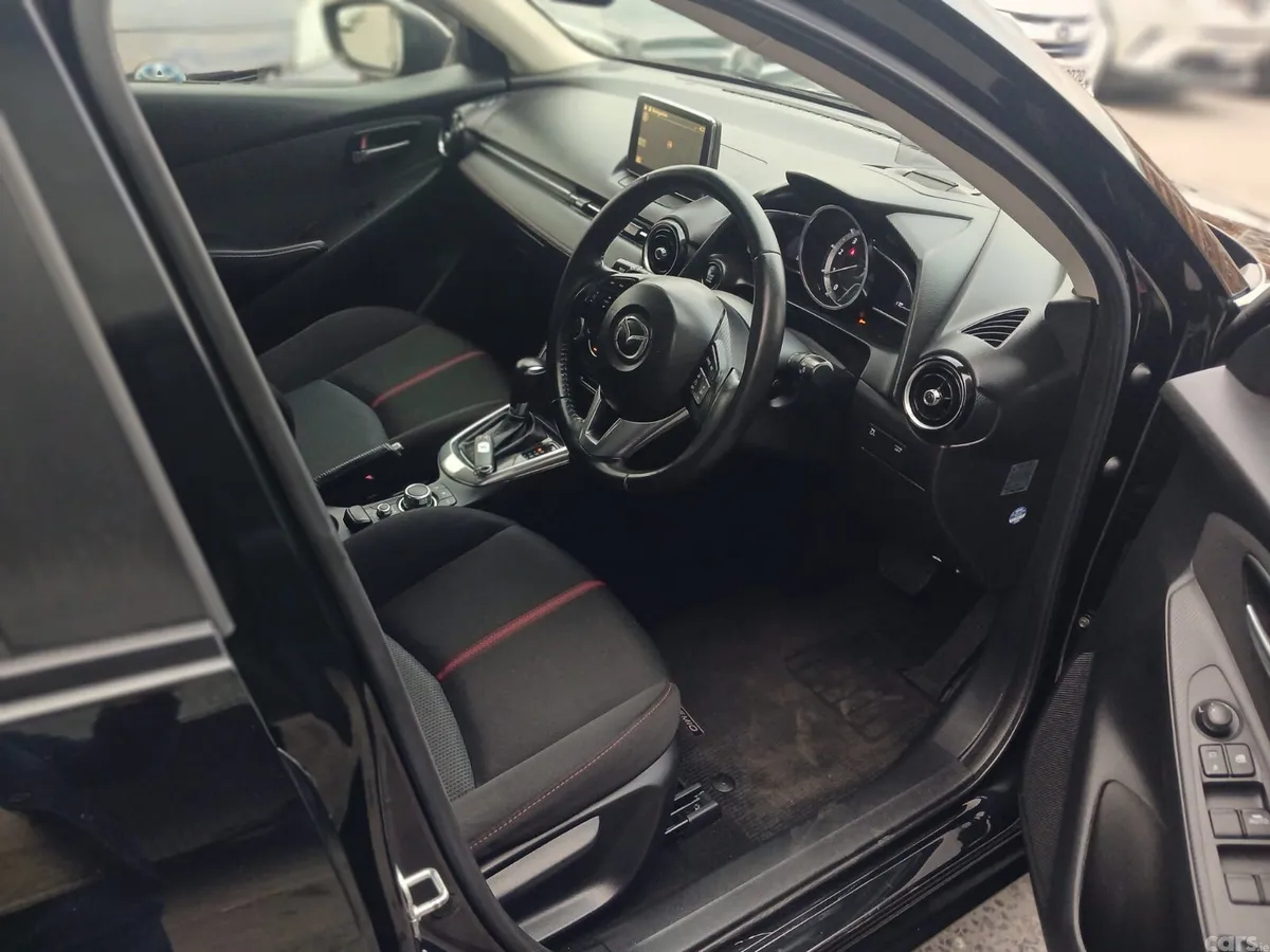 Mazda Demio Hatchback, Diesel, 2016, Black