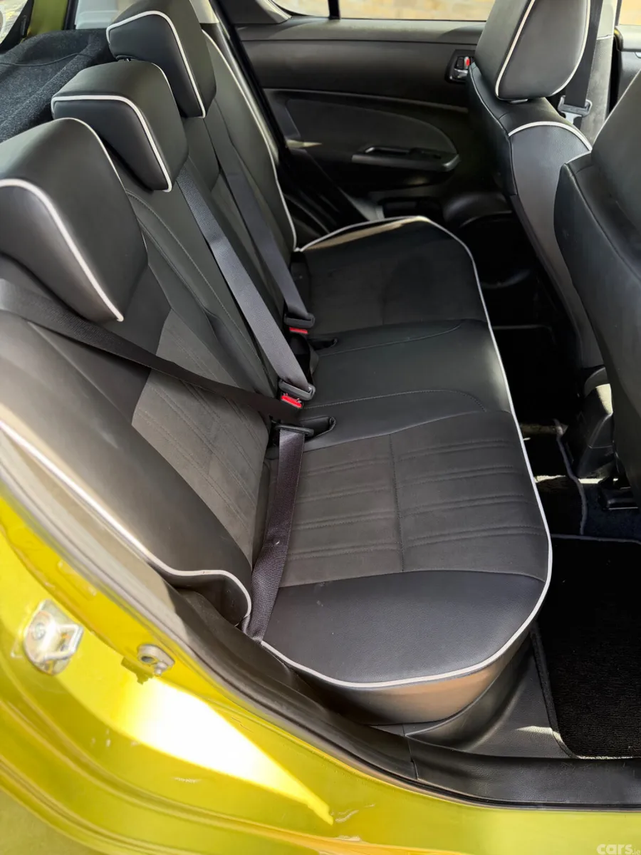 Suzuki Swift Hatchback, Petrol, 2015, Gold