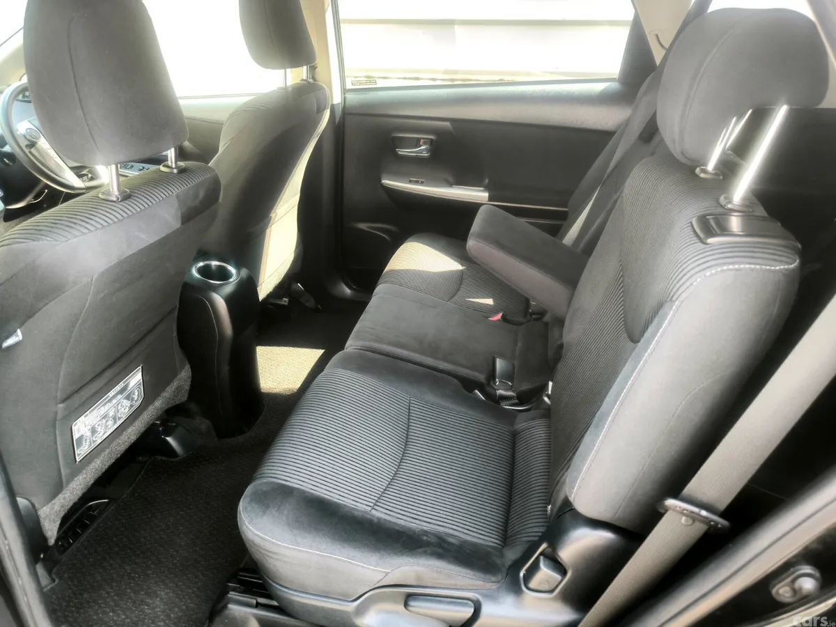 Toyota Prius MPV, Petrol Hybrid, 2016, Black