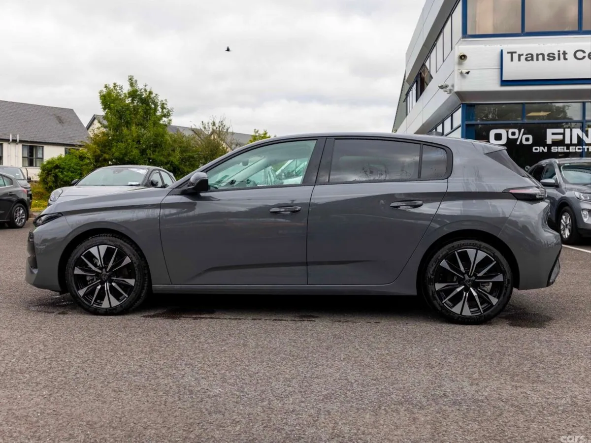 Peugeot 308 Hatchback, Petrol Hybrid, 2026, Grey