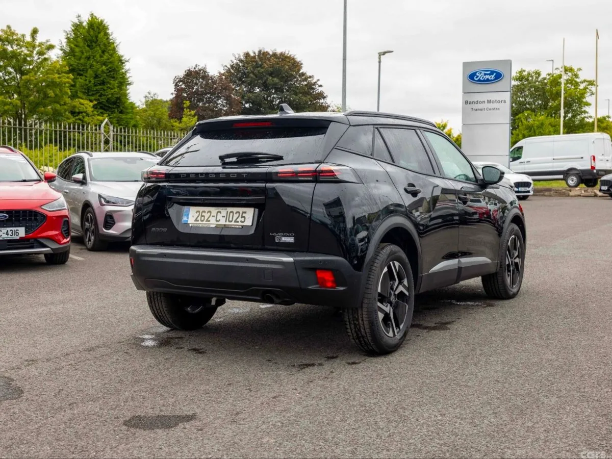 Peugeot 2008 MPV, Petrol Hybrid, 2026, Black