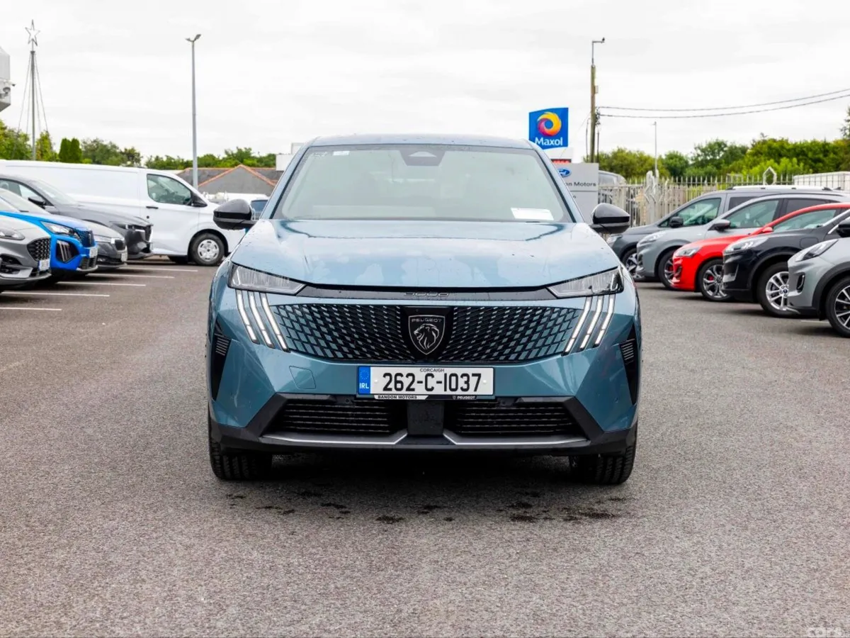 Peugeot 3008 MPV, Petrol, 2026, Blue