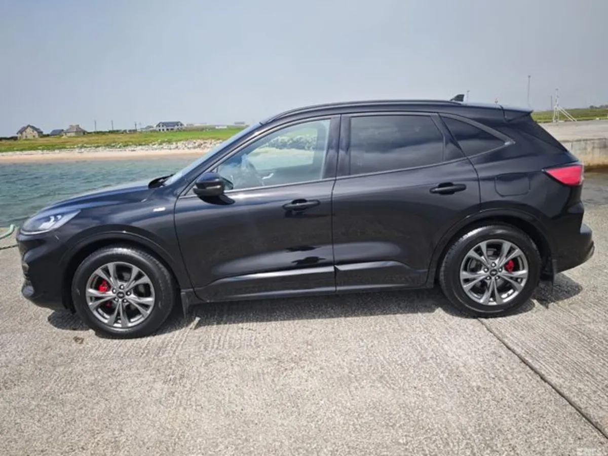 Ford Kuga MPV, Diesel, 2020, Black