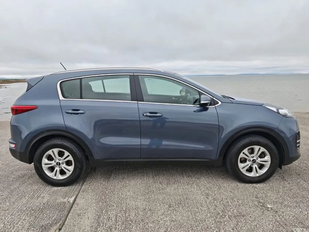 Kia Sportage MPV, Diesel, 2017, Blue
