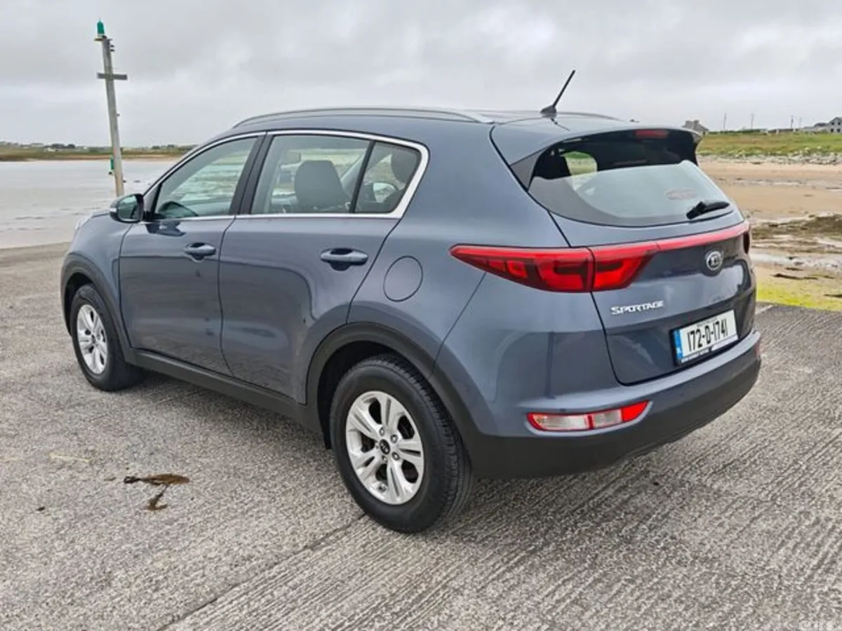 Kia Sportage MPV, Diesel, 2017, Blue