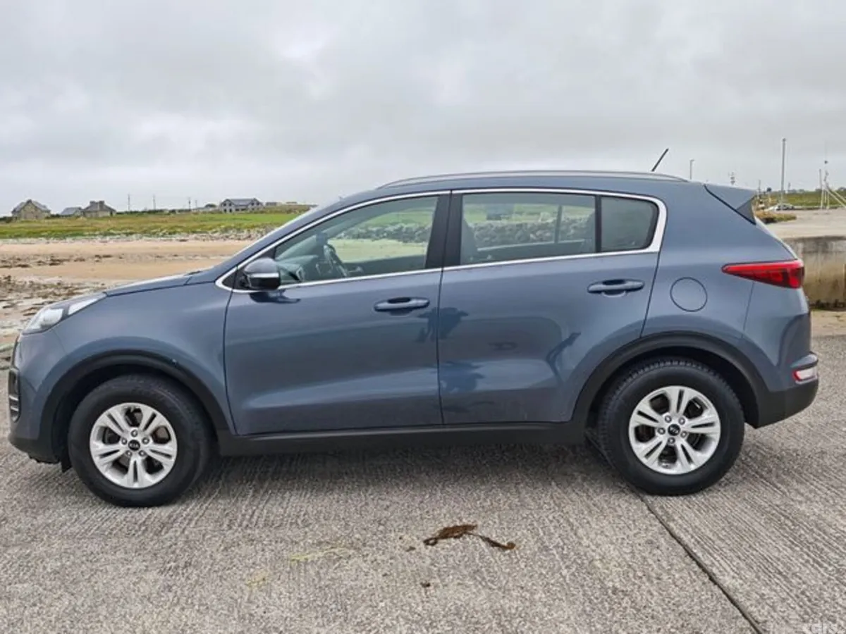 Kia Sportage MPV, Diesel, 2017, Blue