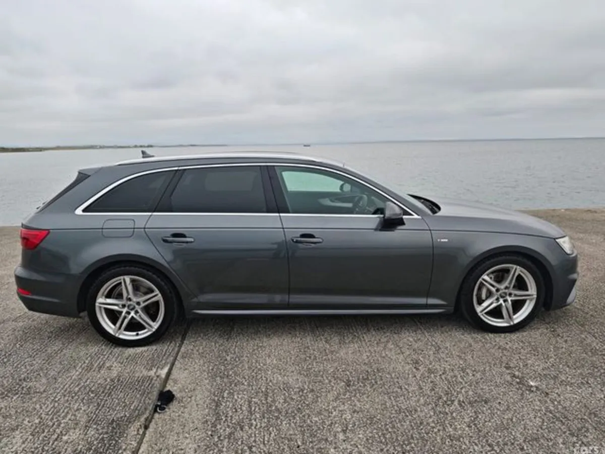 Audi A4 Estate, Diesel, 2017, Grey