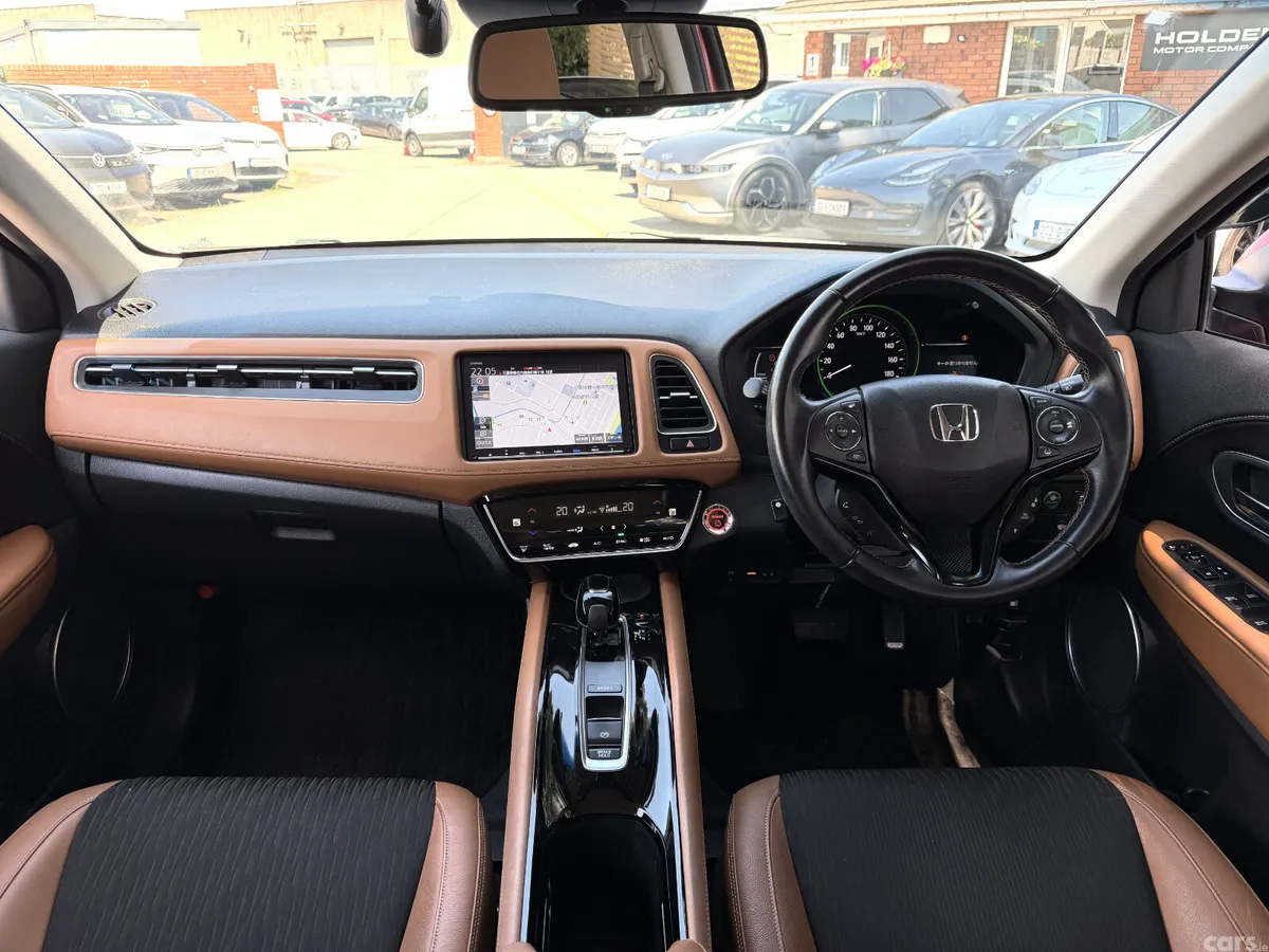 Honda Vezel SUV, Petrol Hybrid, 2021, Red