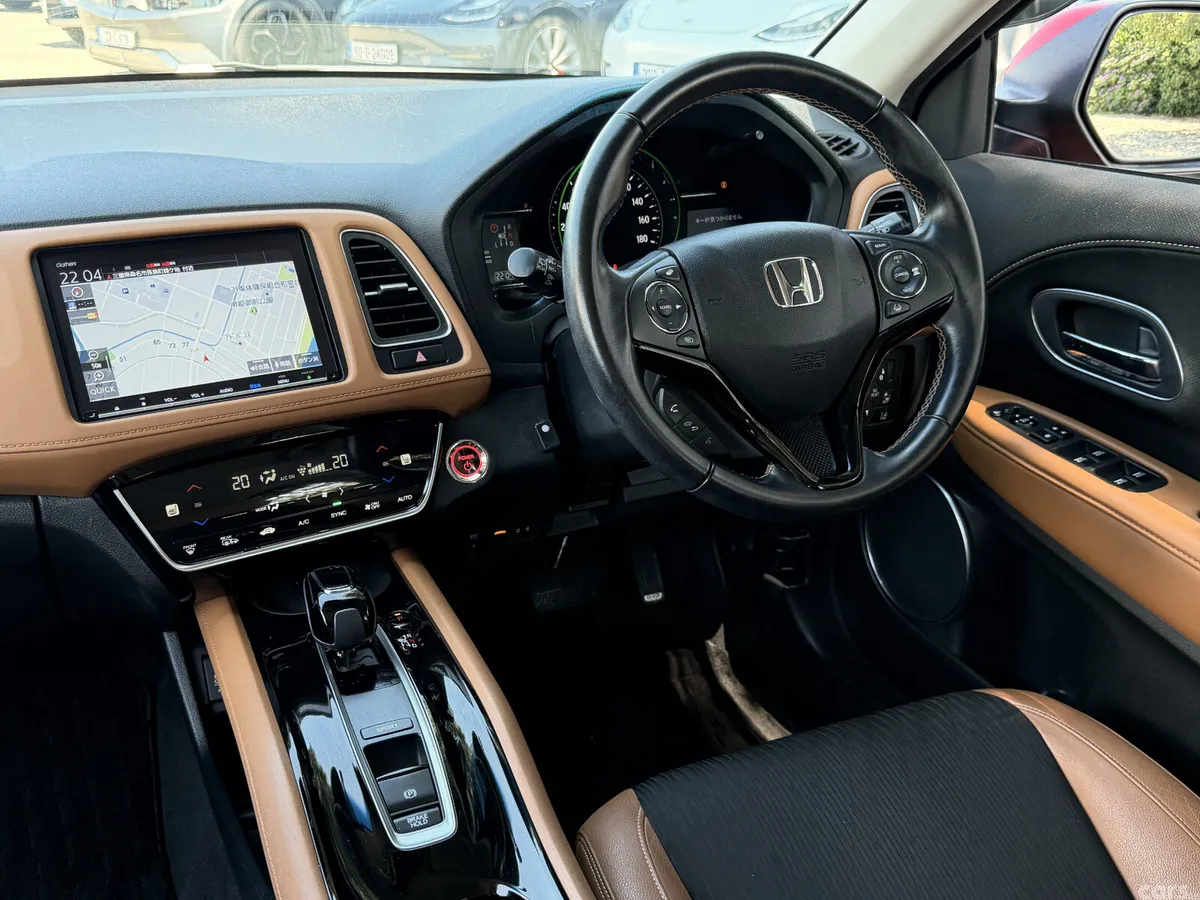 Honda Vezel SUV, Petrol Hybrid, 2021, Red