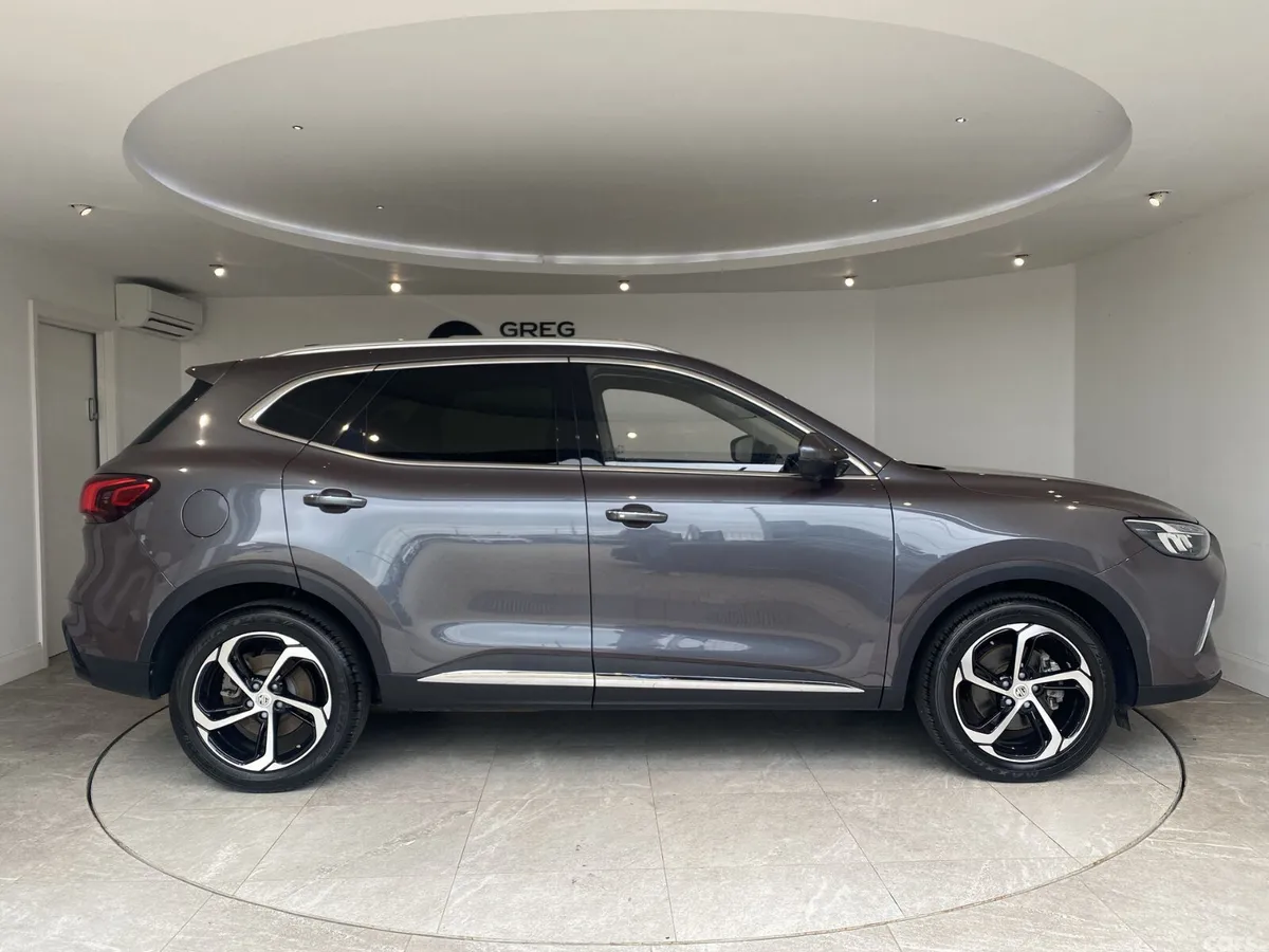 MG HS SUV, Petrol Hybrid, 2024, Grey