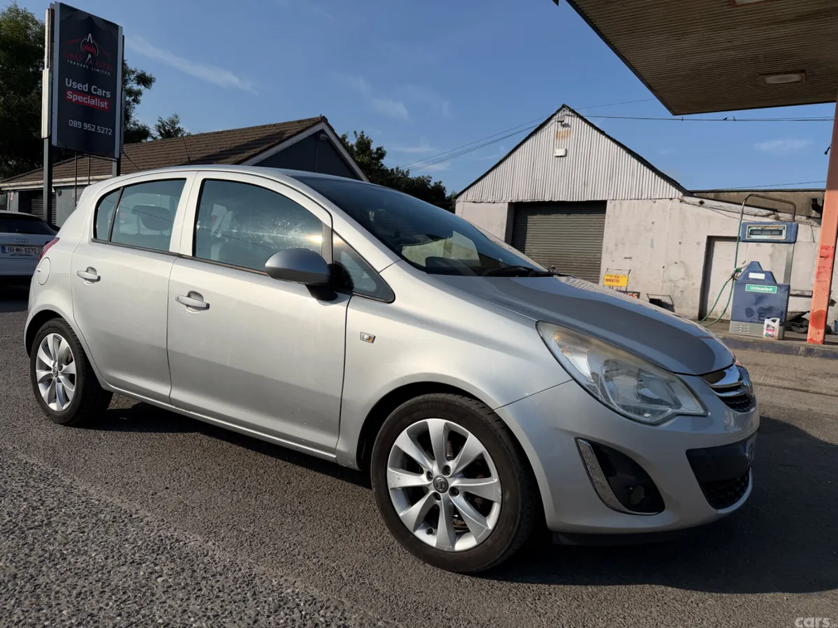 Vauxhall Corsa Hatchback, Petrol, 2013, Silver