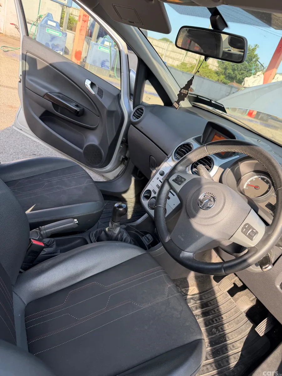 Vauxhall Corsa Hatchback, Petrol, 2013, Silver