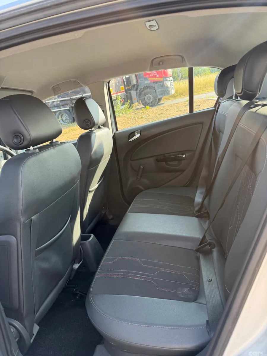 Vauxhall Corsa Hatchback, Petrol, 2013, Silver