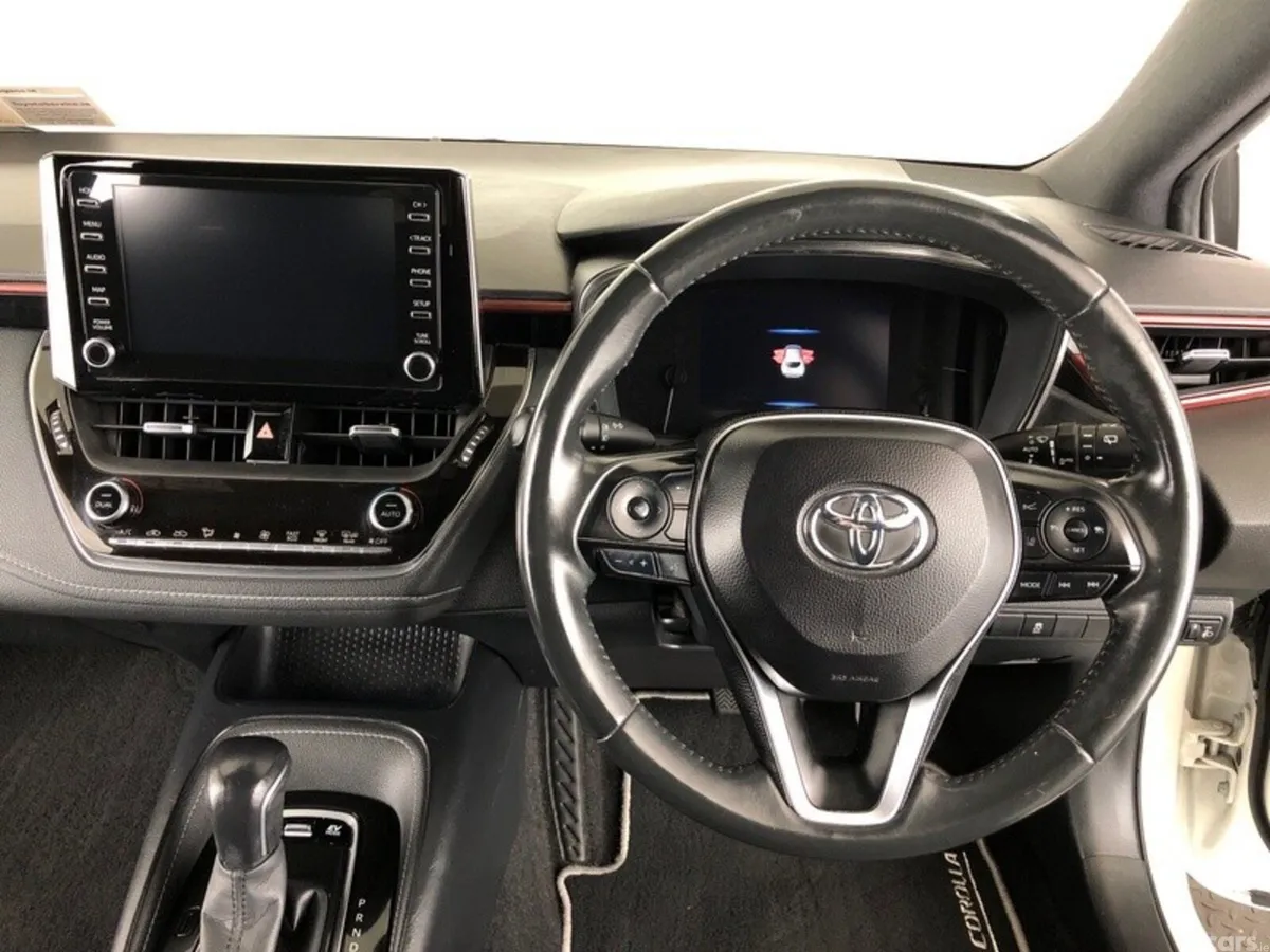 Toyota Corolla Hatchback, Petrol Hybrid, 2020, White