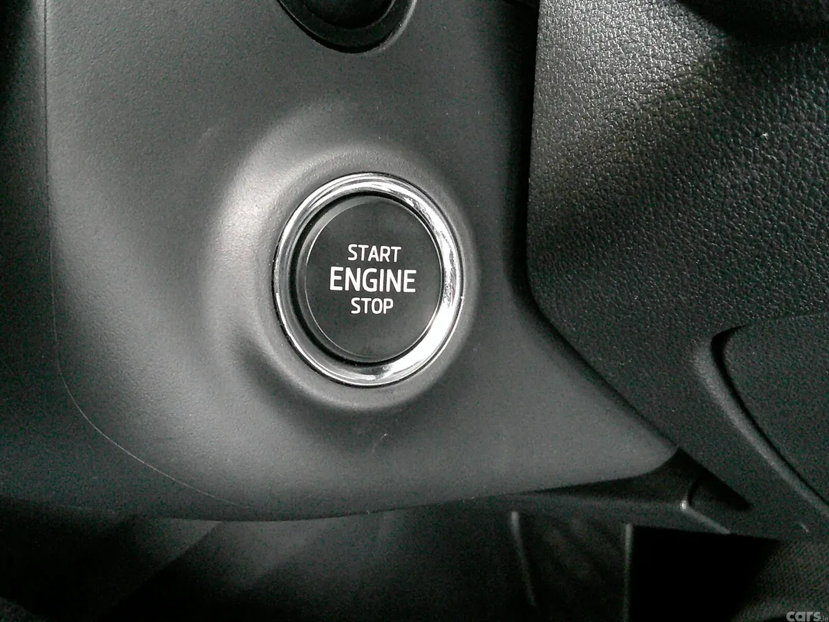 Skoda Octavia Hatchback, Diesel, 2023, Silver