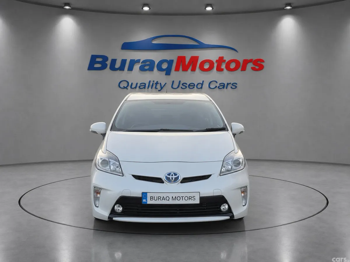Toyota Prius Hatchback, Petrol Hybrid, 2015, White