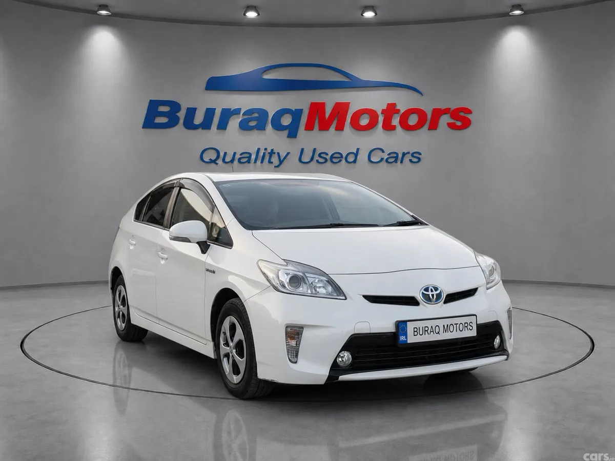 Toyota Prius Hatchback, Petrol Hybrid, 2015, White