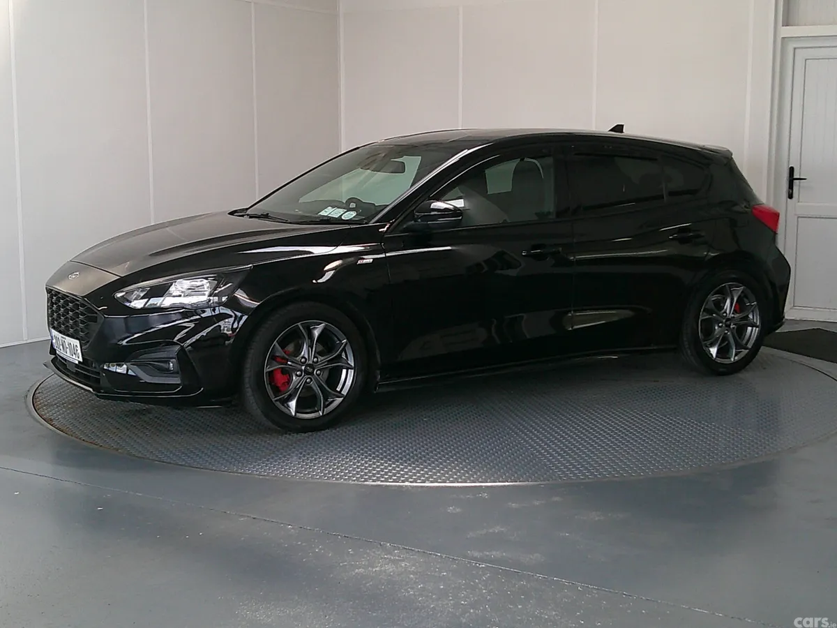 Ford Focus Hatchback, Diesel, 2020, Black