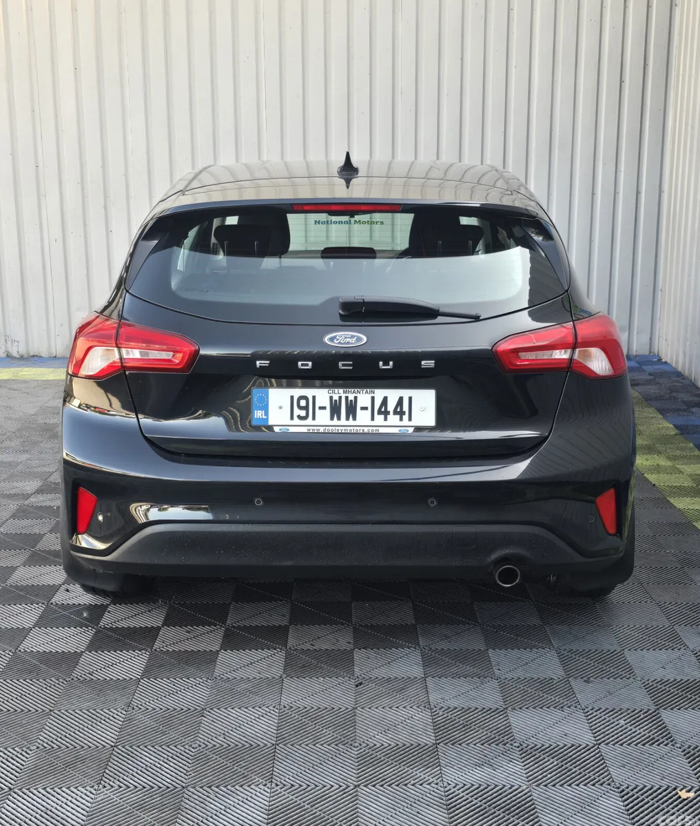 Ford Focus Hatchback, Petrol, 2019, Black