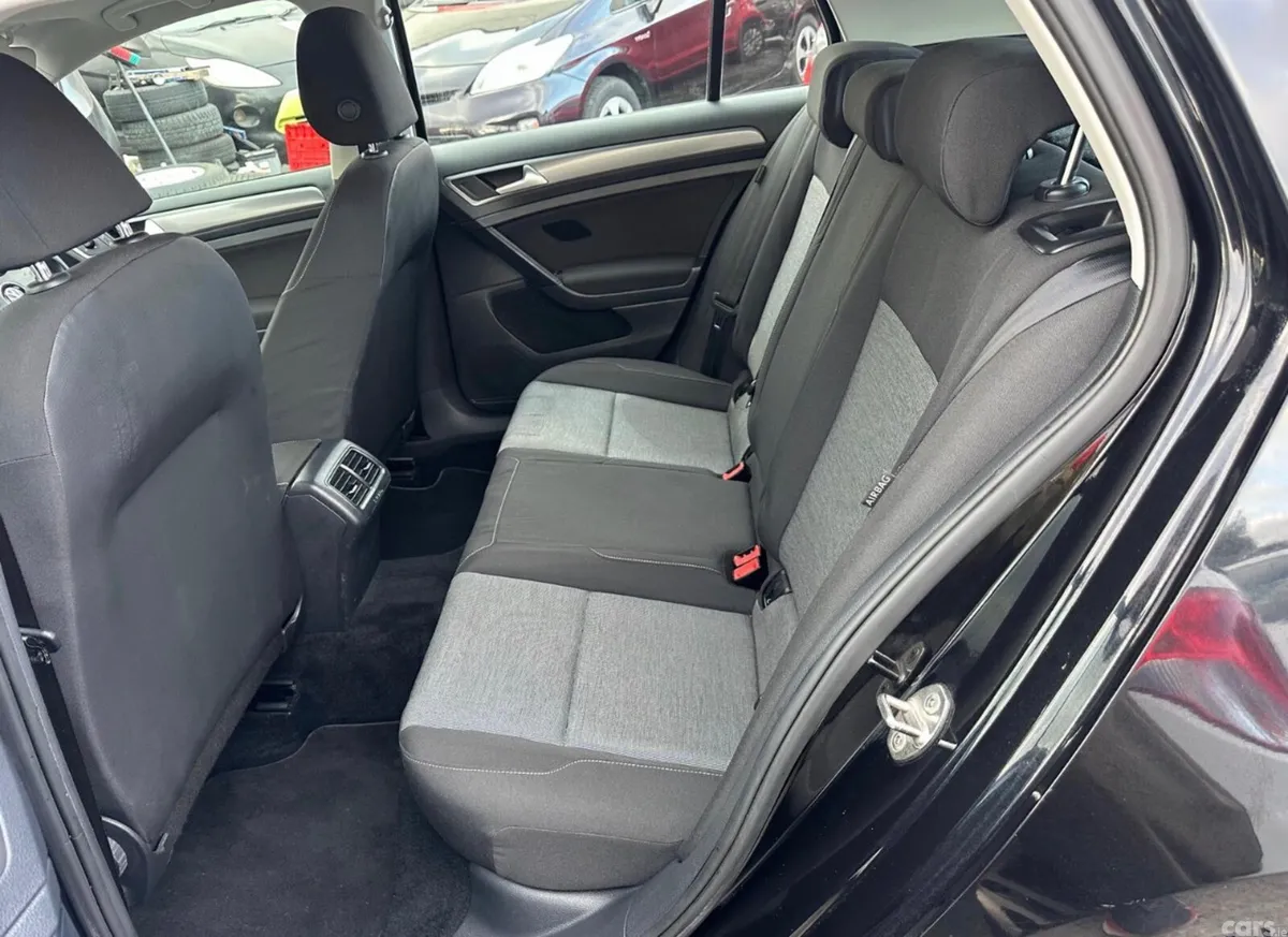 Volkswagen Golf Hatchback, Petrol, 2014, Black