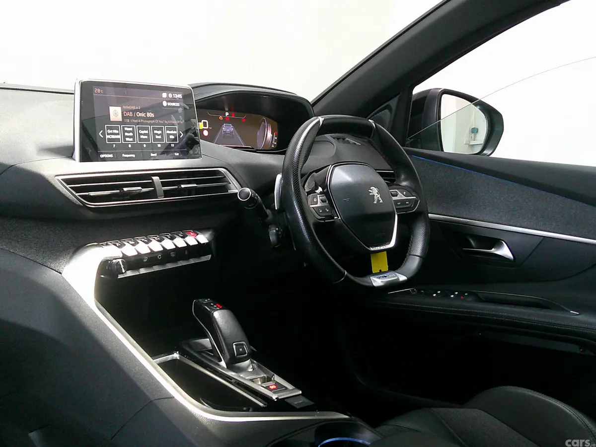 Peugeot 3008 SUV, Diesel, 2019, White