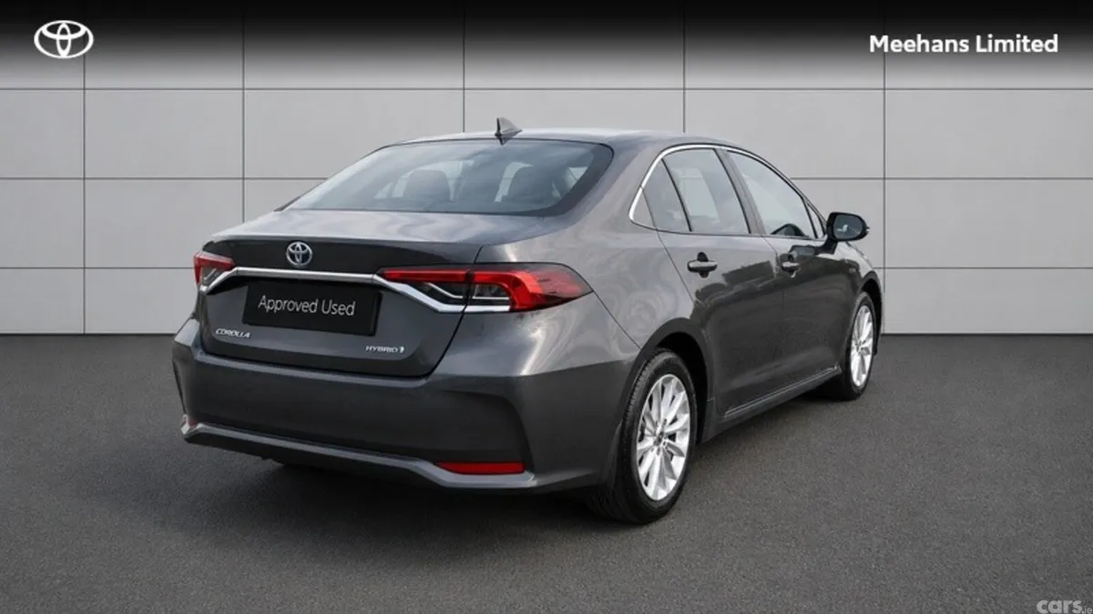 Toyota Corolla Saloon, Petrol Hybrid, 2024, Grey