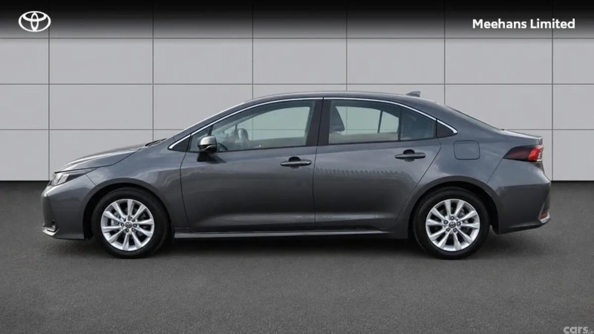 Toyota Corolla Saloon, Petrol Hybrid, 2024, Grey