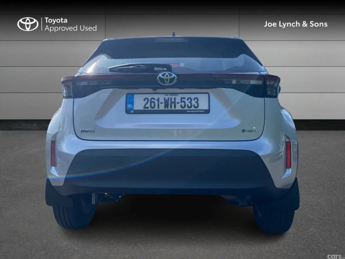 Toyota Yaris Cross SUV, Petrol Hybrid, 2026, Grey